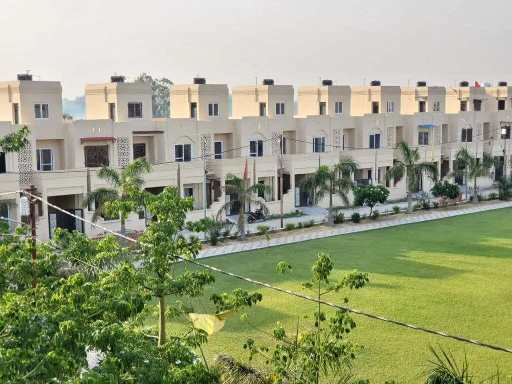 lucknow greens